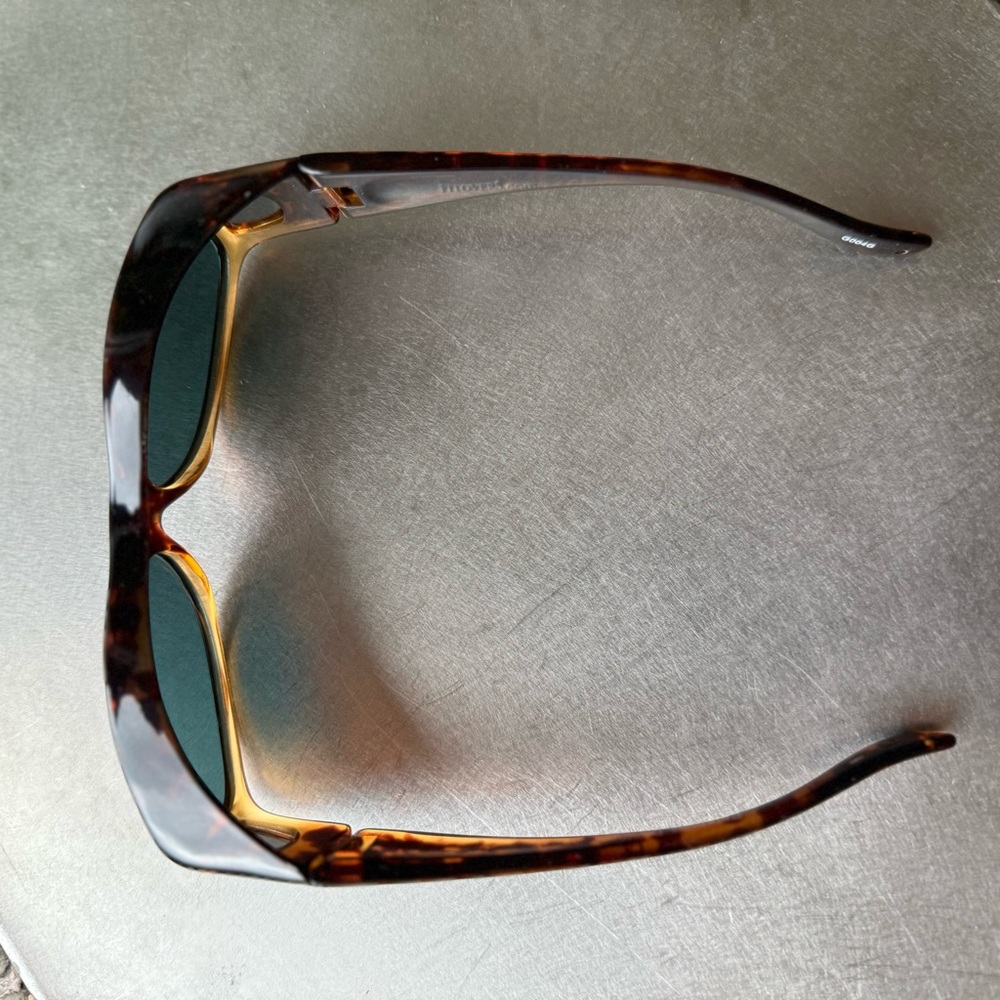 Tortoise Shell Sunglasses - image 3